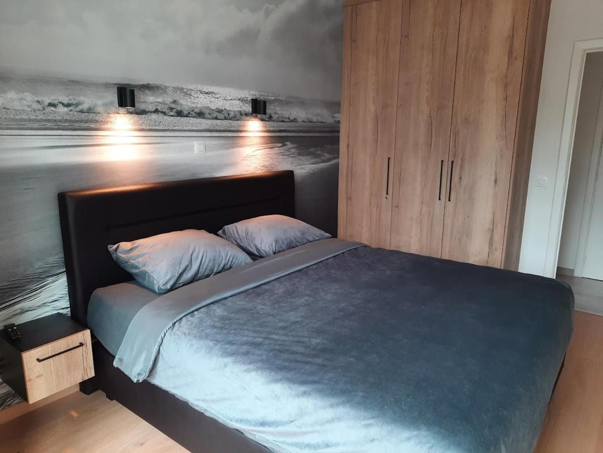 Lichtrijk En Comfortabel Hoekappartement Met Gratis Parking En Zeer Centraal Gelegen - Comme Chez Soi Остенде Экстерьер фото